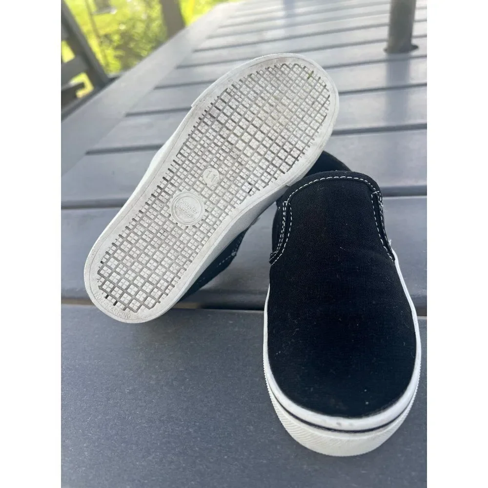 Wonder Nation Black Kids Slip-On Canvas Sneakers Size 11